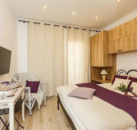 Argola Apartments Apartman